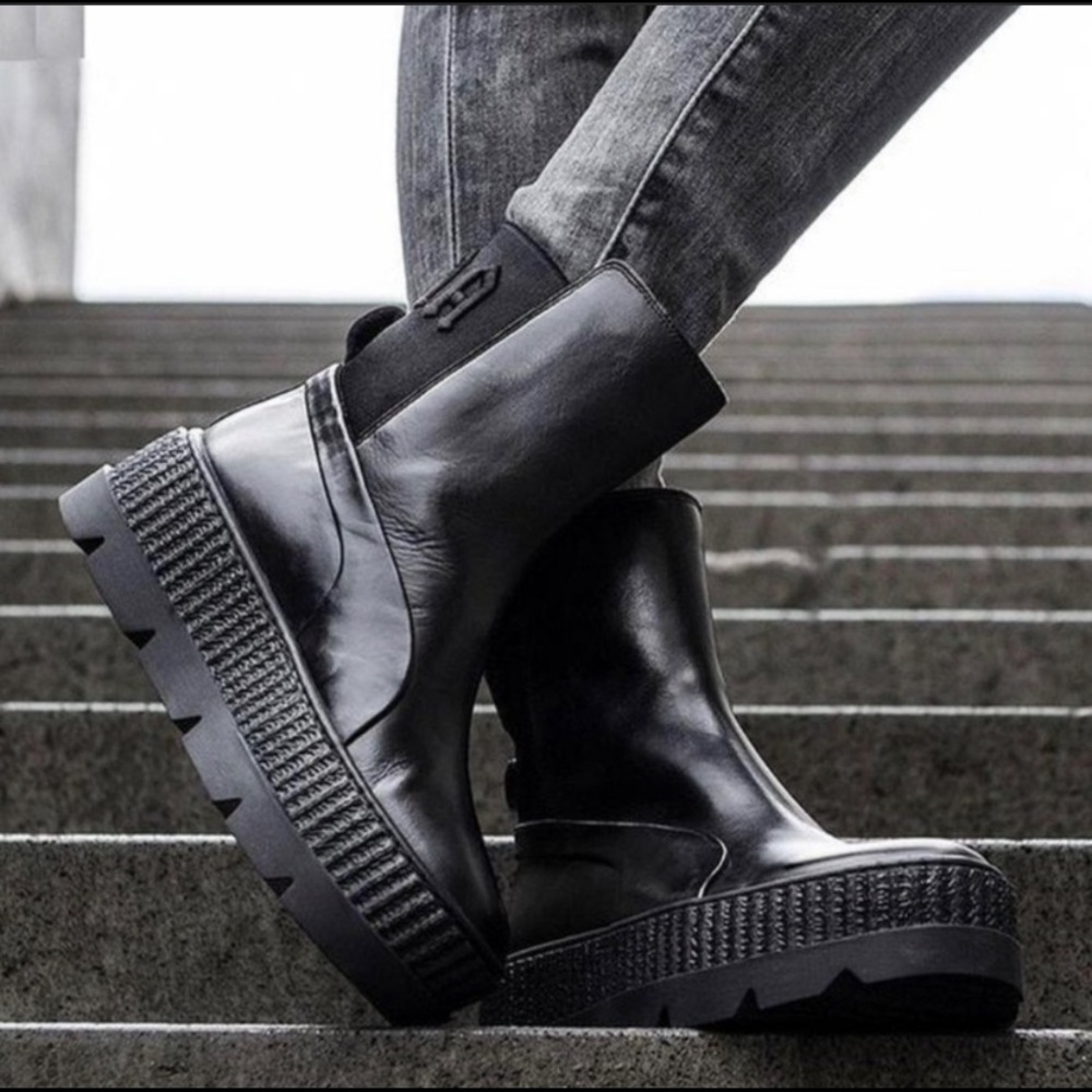 Puma Fenty by Rihanna Chelsea Sneaker Combat Boot Black size 10 Creeper Platform
